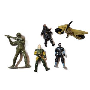 Mixed Action Figure Lot w/ US Army Motorcycle